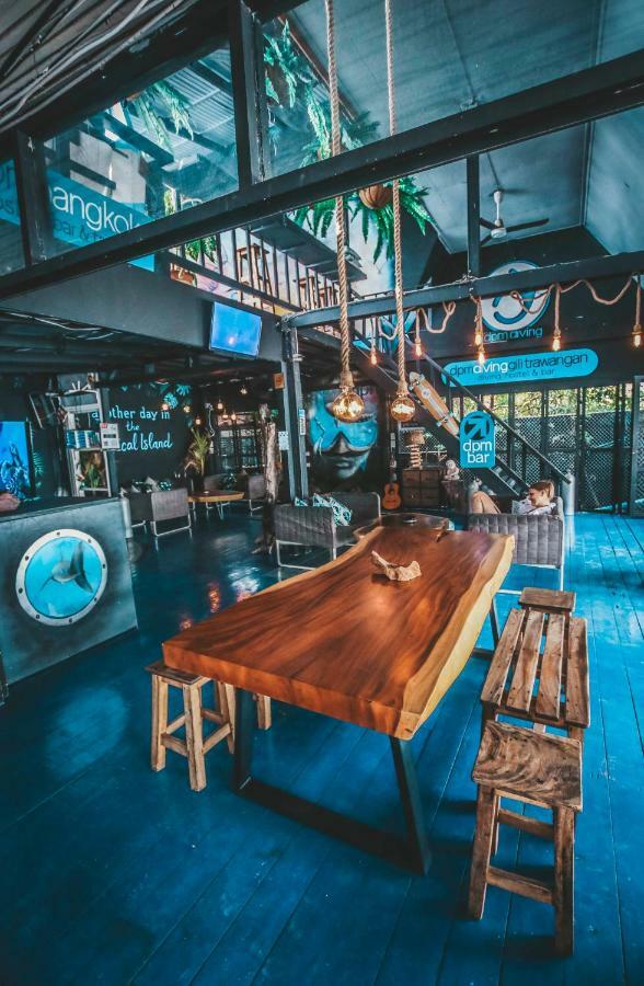 Dpm Koh Tao Diving Hotel & Bar Exterior photo